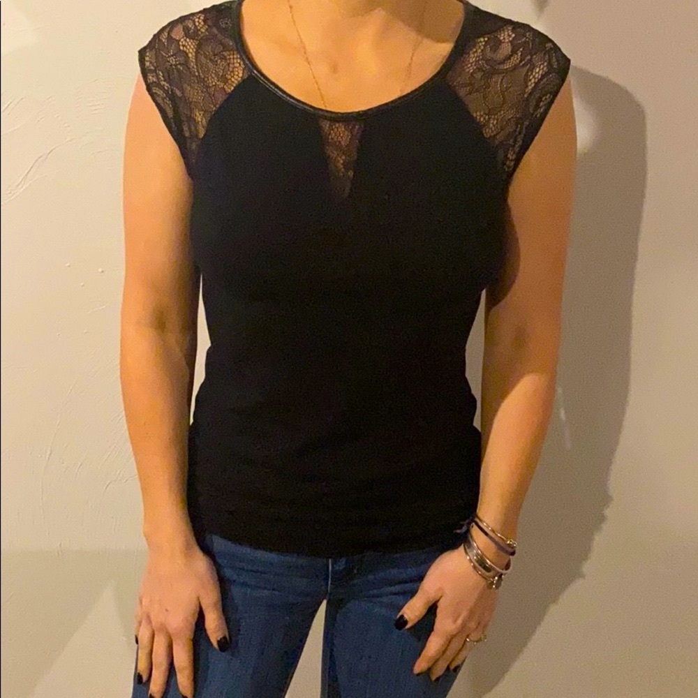 Black Express shirt with lace sleeves